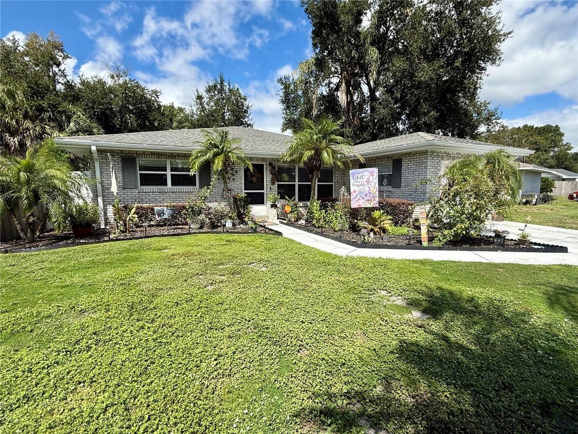 400 Bayou Rd., Winter Haven, FL 33884