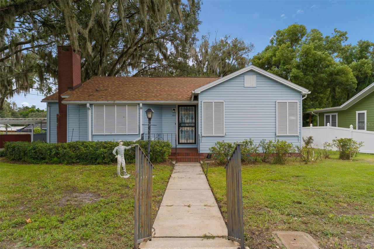 1024 E Orange Ave., Eustis, FL 32726
