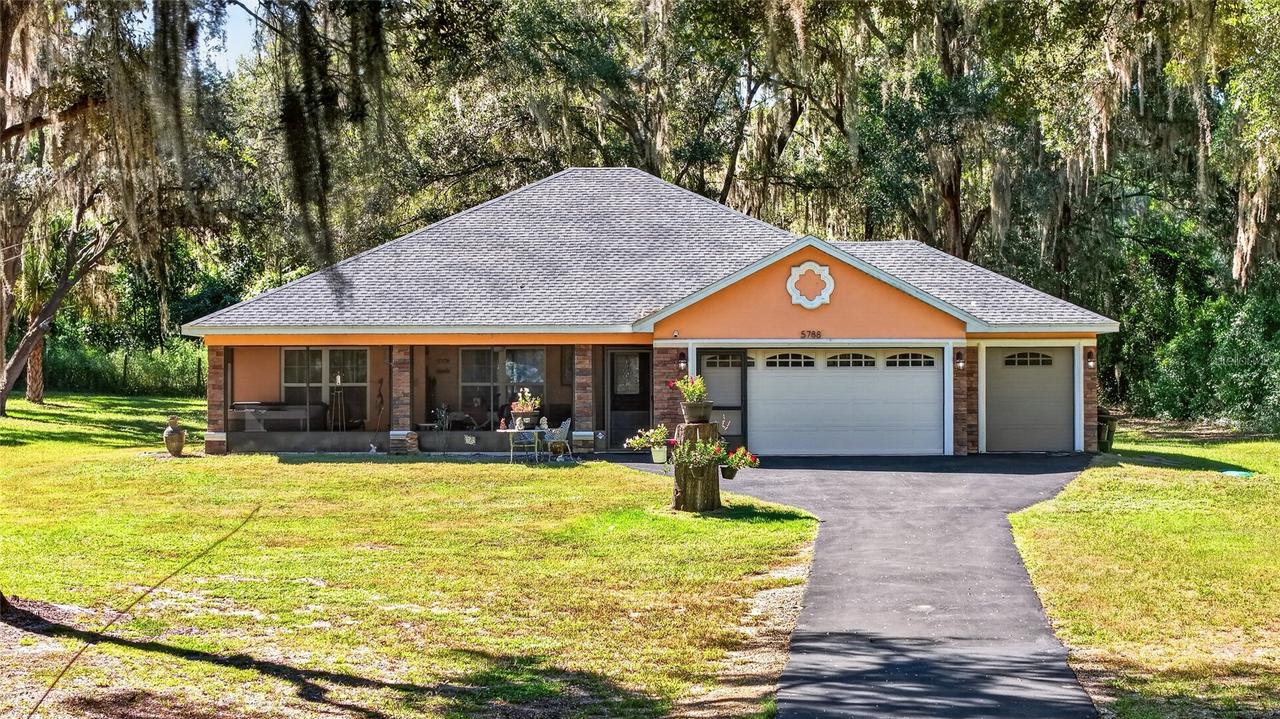5788 W Riverbend Rd., Dunnellon, FL 34433