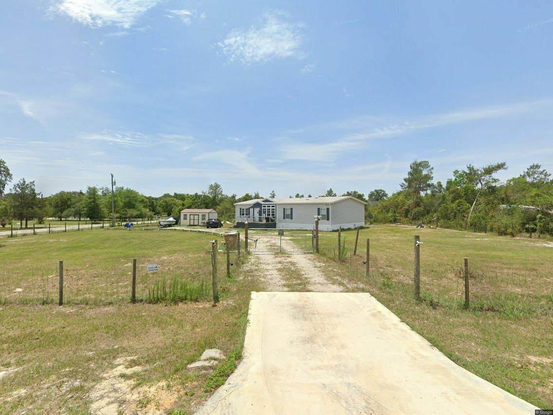19930 E Fifth St., Umatilla, FL 32784