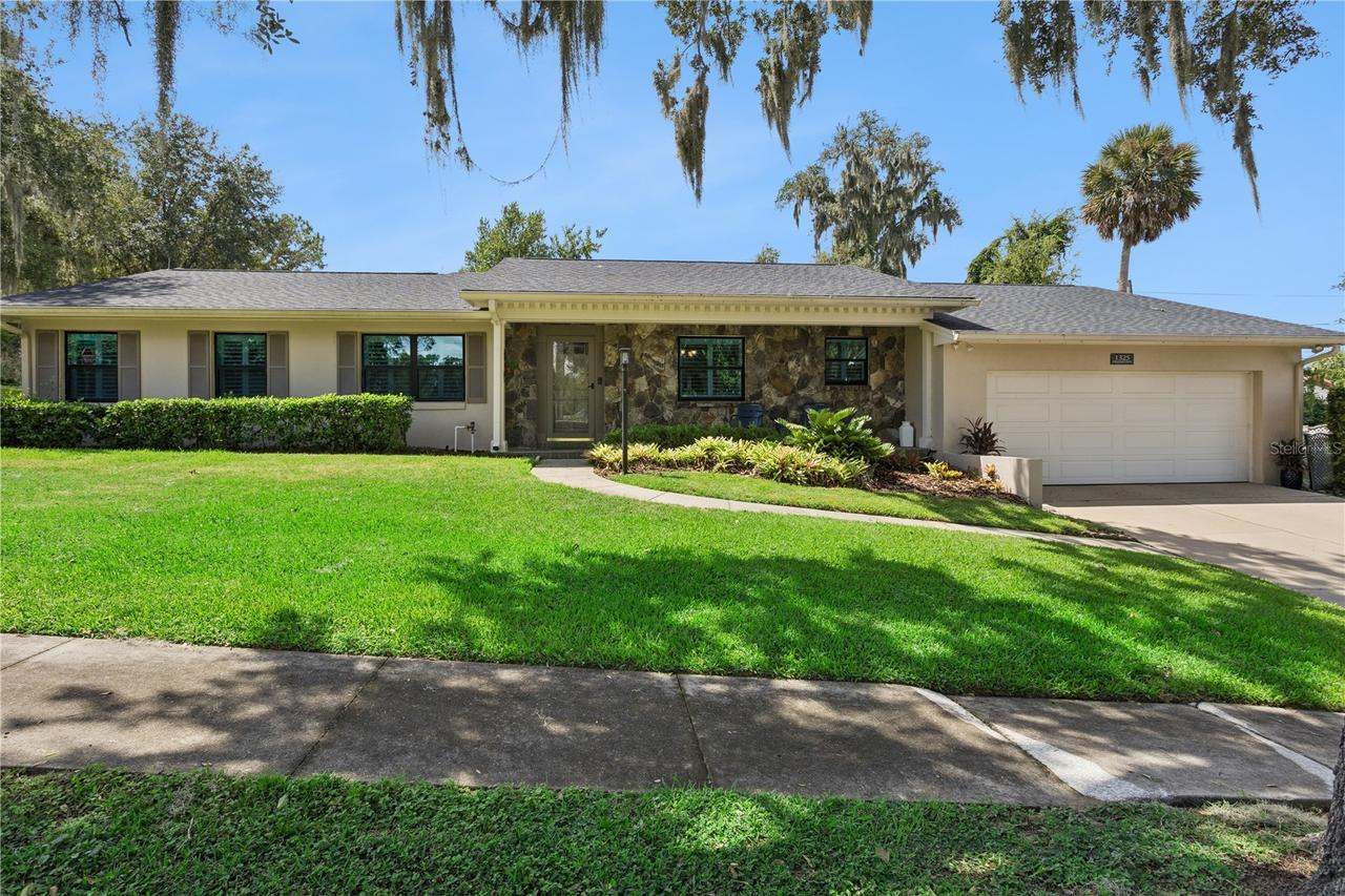 1325 Overlook Dr., Mount Dora, FL 32757