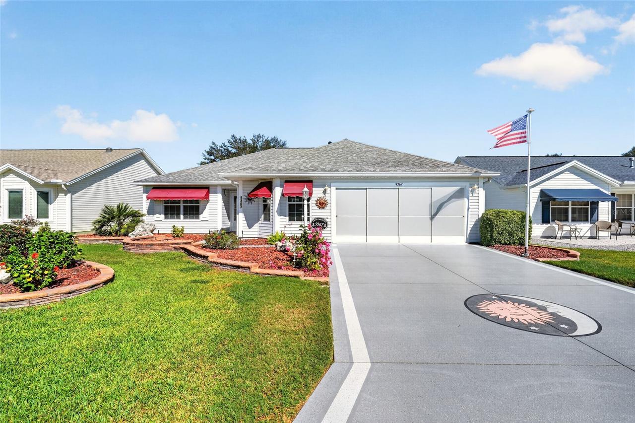 9367 SE 176th Saffold St., The Villages, FL 32162