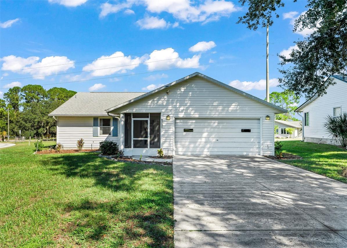 1409 New Abbey Ave., Leesburg, FL 34788