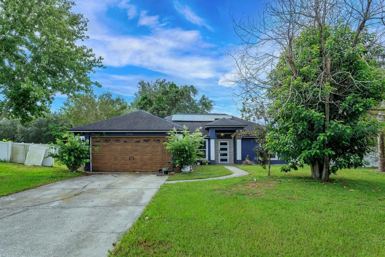3905 Whispering Pine Ct., Mascotte, FL 34753