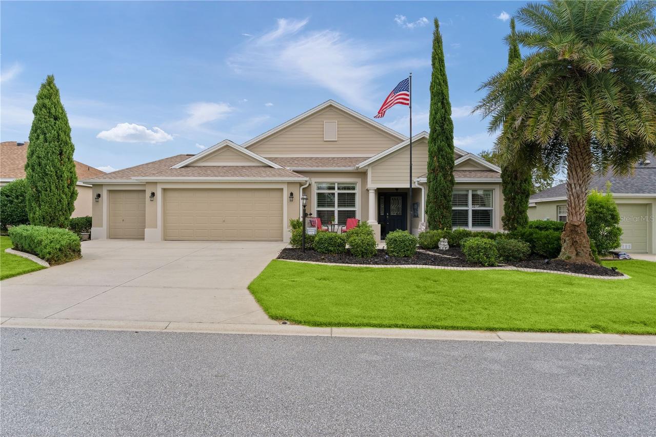 3275 Kilarny Pl., The Villages, FL 32163