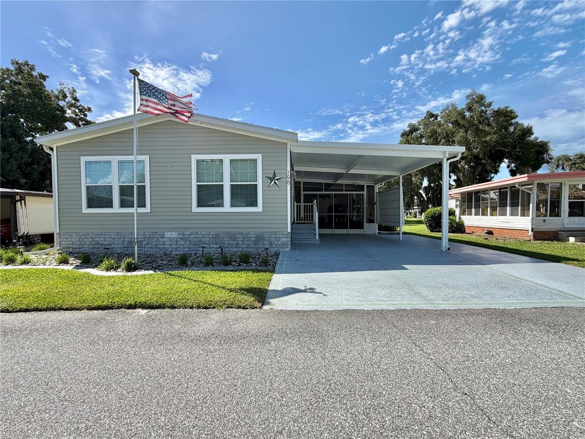 198 Jacaranda Dr., Leesburg, FL 34748
