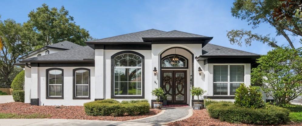 1066 Ceasars Ct, Mount Dora, FL 32757