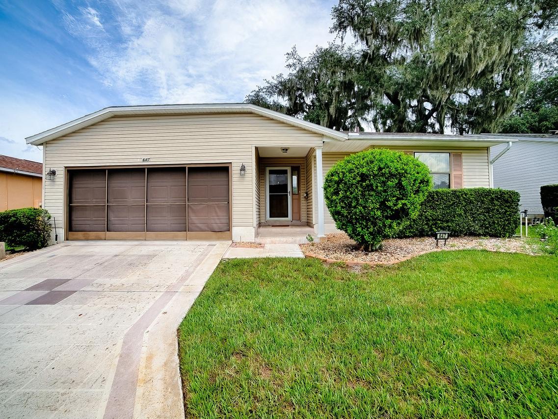 647 Timbercrest Dr., Leesburg, FL 34748