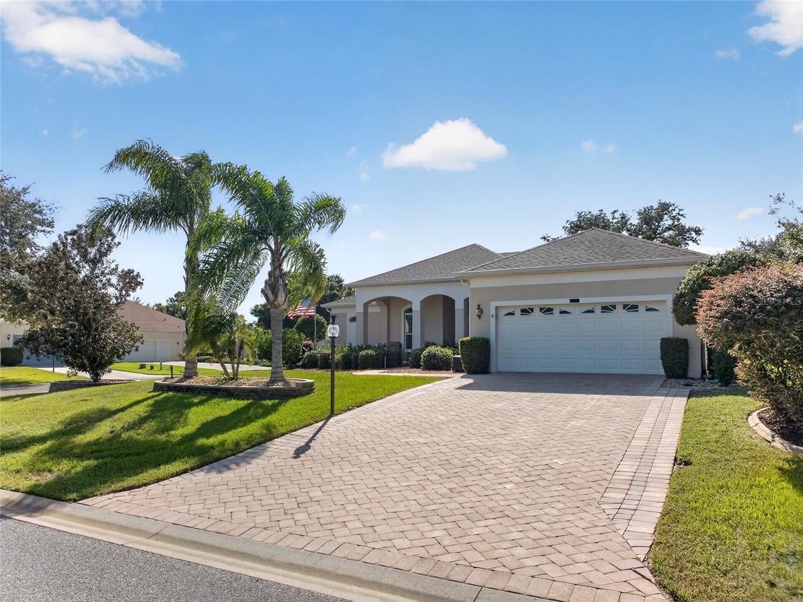 24151 Belle Mede Dr., Leesburg, FL 34748