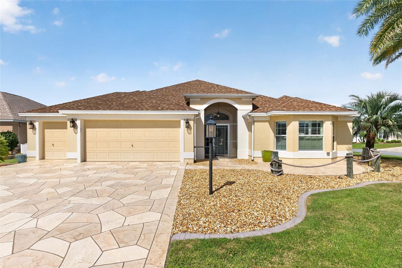 2077 Vickers Pl., The Villages, FL 32163