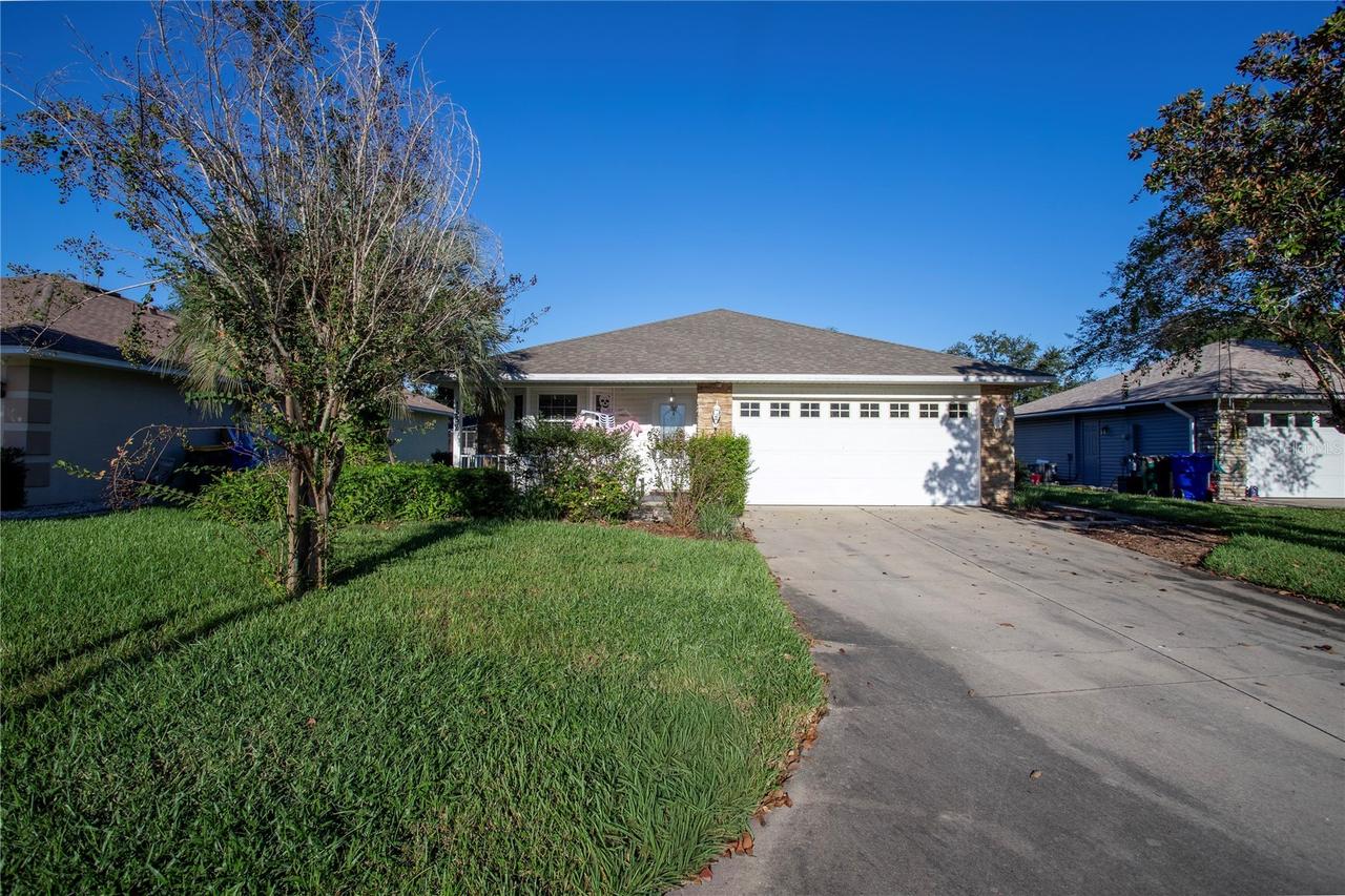 1532 Lake Villa Dr., Tavares, FL 32778