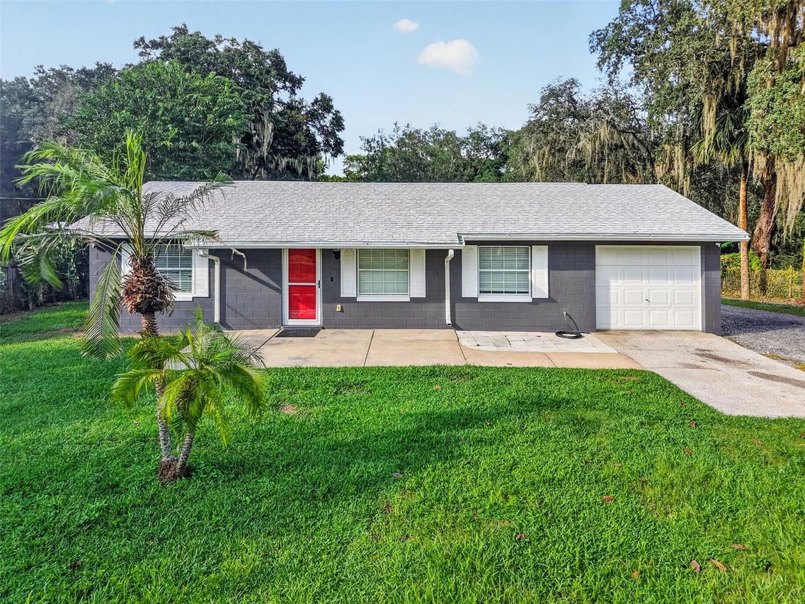 22407 Horizon Vistas Dr., Eustis, FL 32736
