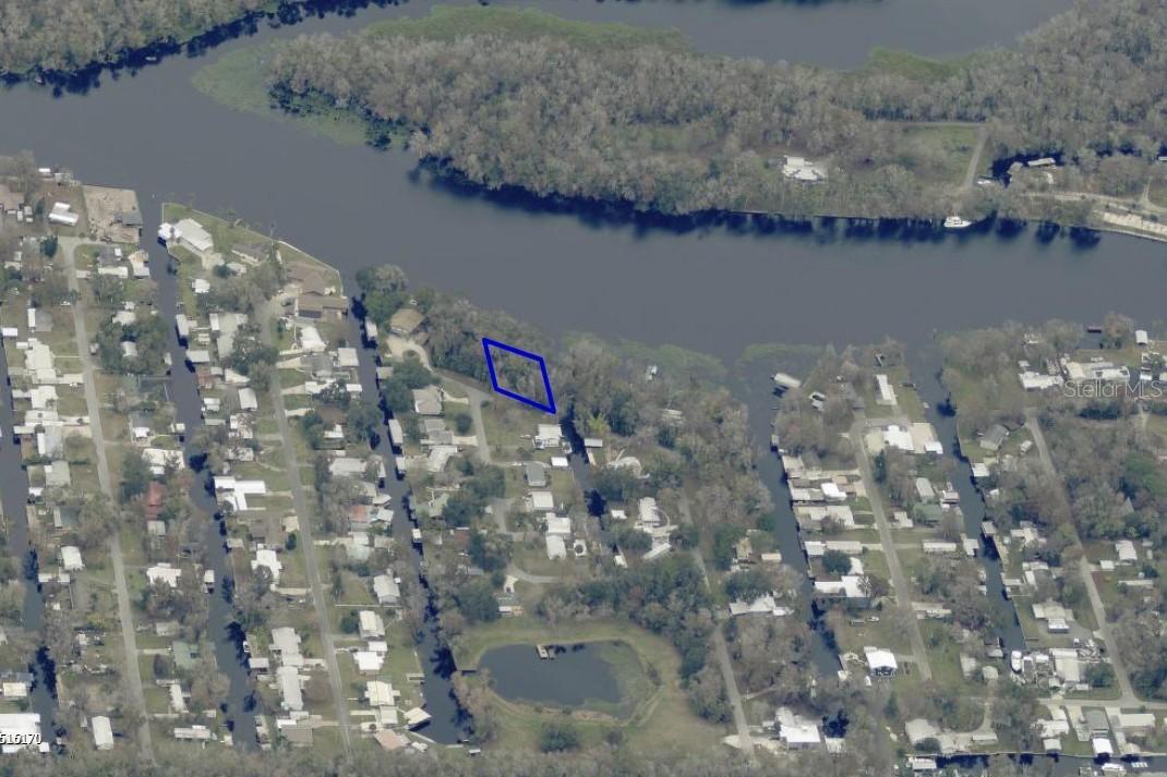 Hickory Rd., Astor, FL 32102