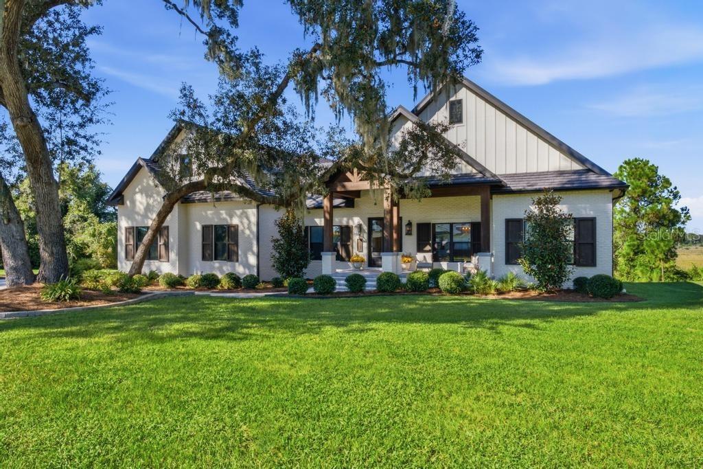 467 Long And Winding Rd., Howey In The Hills, FL 34737