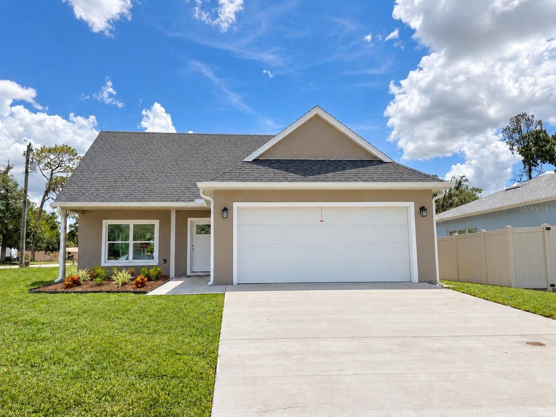 1336 Dean Ave, Eustis, FL 32726