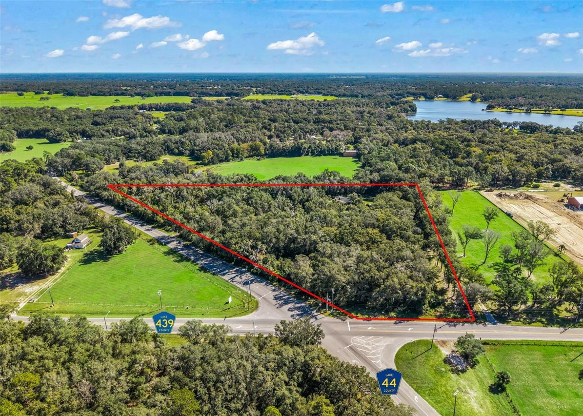 21520 County Road 44a, Eustis, FL 32736