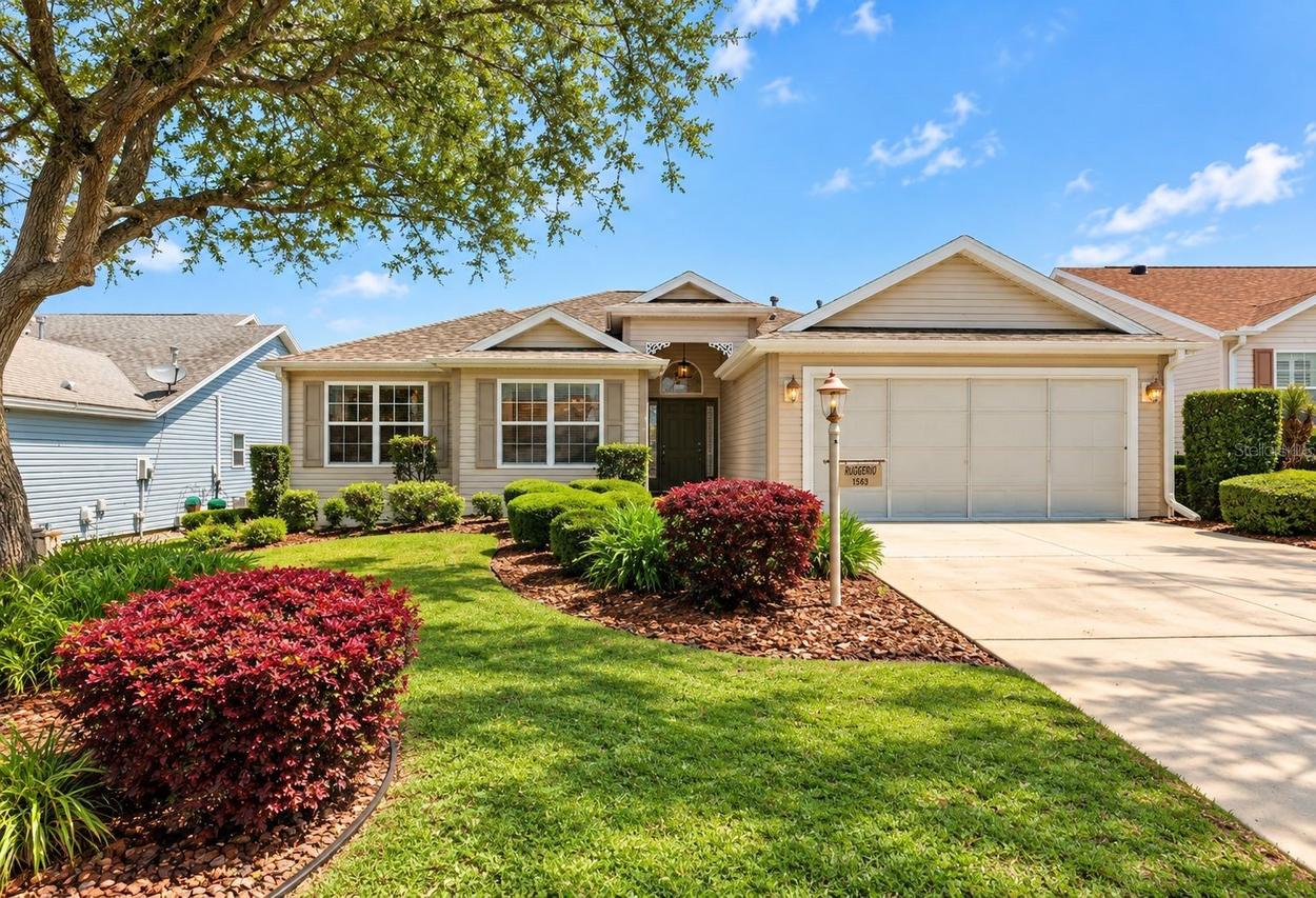 1563 Eastover Ter., The Villages, FL 32162