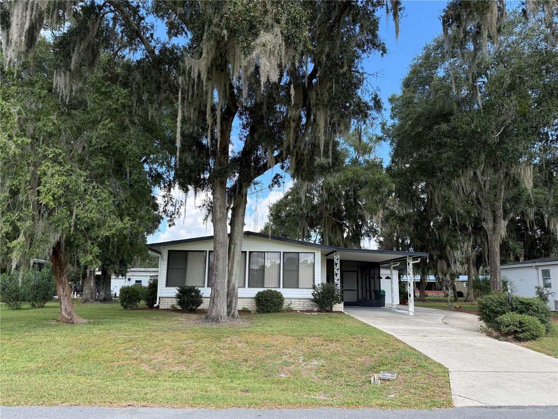 42 Robin Rd., Wildwood, FL 34785