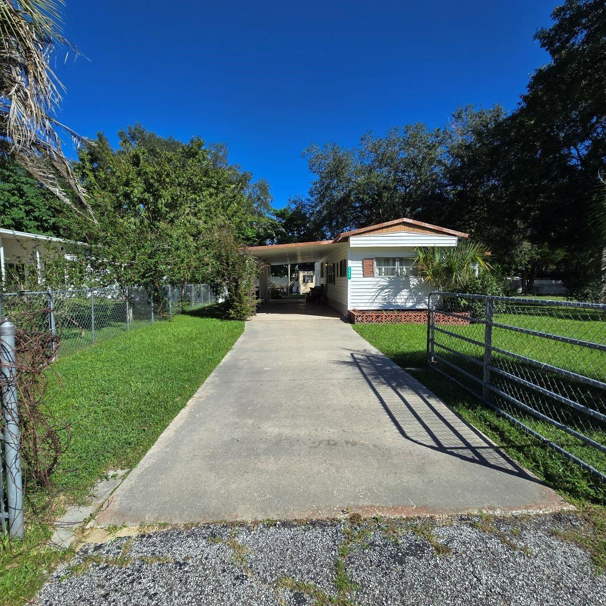 9849 SE 160th Ln., Summerfield, FL 34491