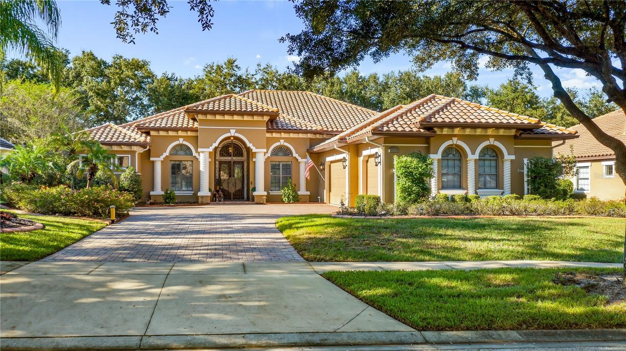 9524 San Fernando Ct., Howey In The Hills, FL 34737