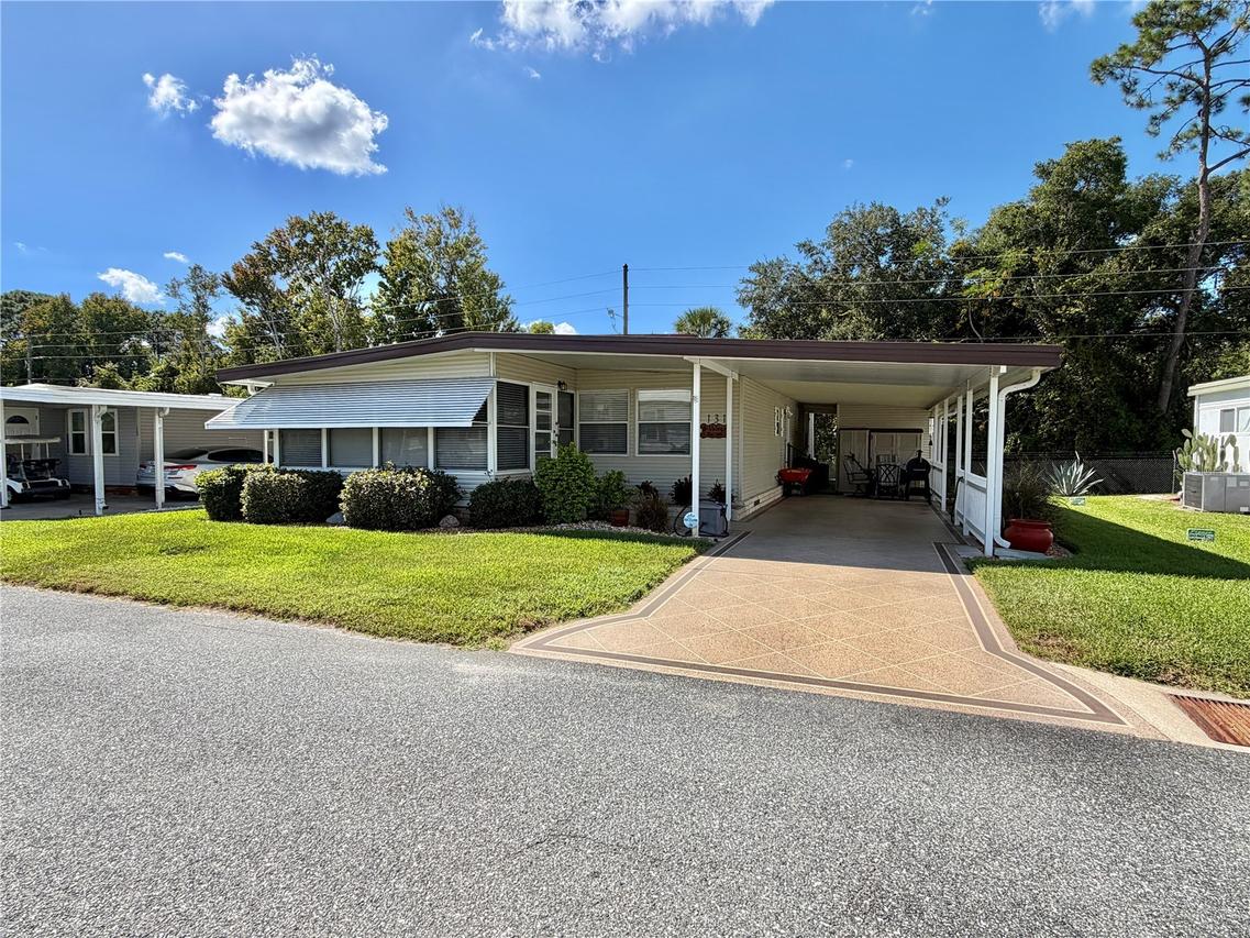 131 Bougainvillea Dr., Leesburg, FL 34748