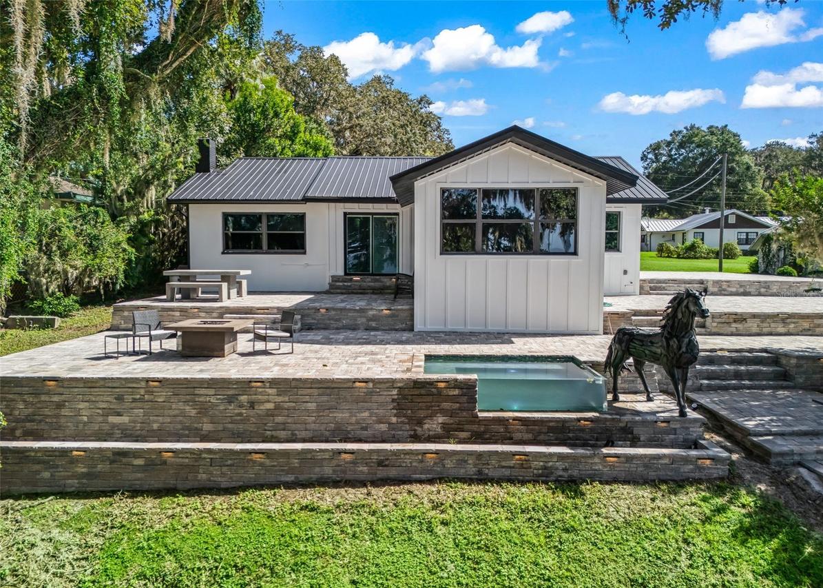 14573 SE 139th Pl., Ocklawaha, FL 32179