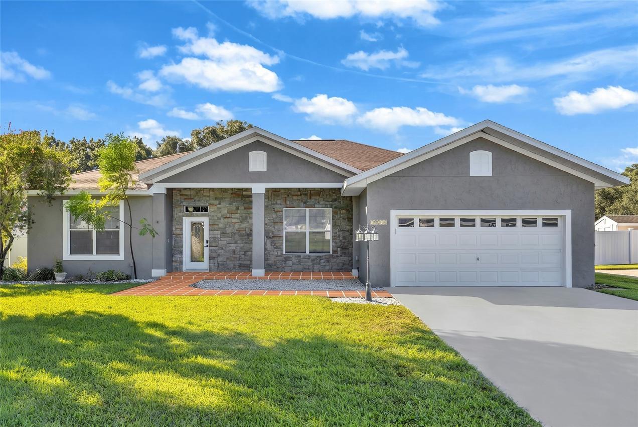 10240 Barrington Ct., Leesburg, FL 34788