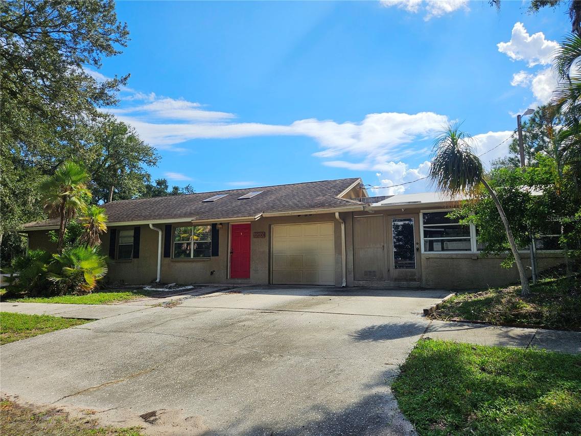 1200 Wooddell Dr., Safety Harbor, FL 34695