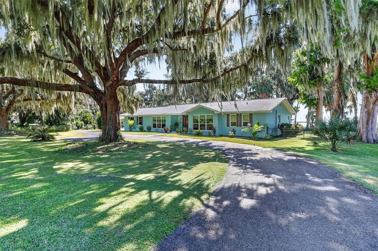 3010 Indian Tr., Eustis, FL 32726