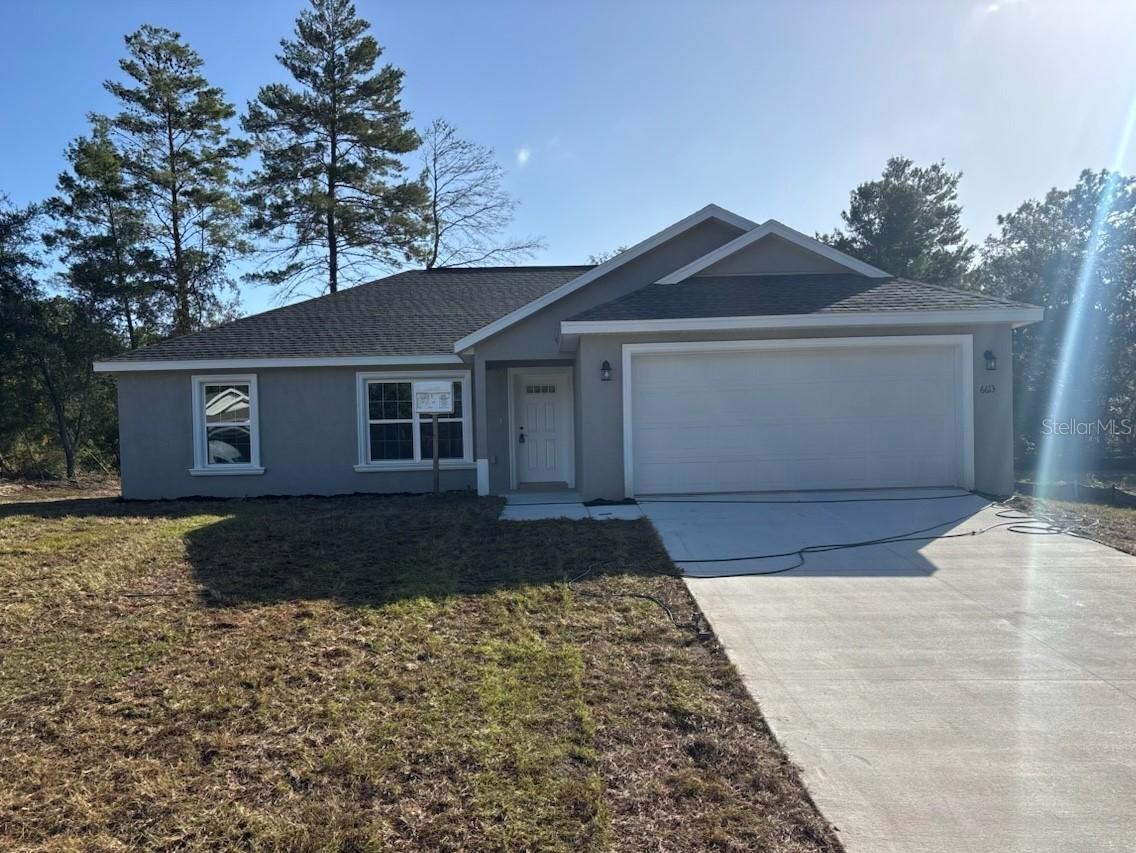 6613 N Varsity Ave., Dunnellon, FL 34434