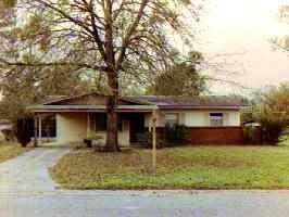 3142 NE 13th St St., Gainesville, FL 99999