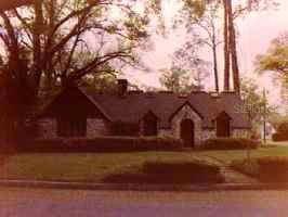 525 NE 9th Ave., Gainesville, FL 32601