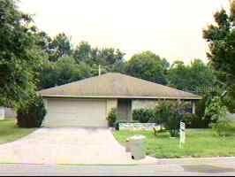 6104 NW 37th Dr, Gainesville, FL 99999