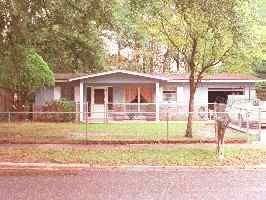 1725 NE 28th Ave Ave., Gainesville, FL 99999