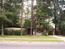 1611 NE 15th St, Gainesville, FL 99999