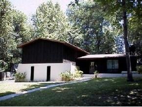 511 NW 101 St., Gainesville, FL 32607