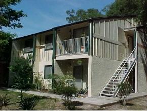 1015 SW 9th St, Other, FL 32601