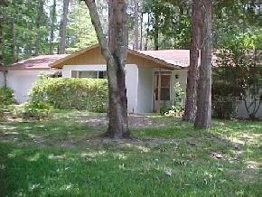 5911 NW 28th Terrace Ter., Gainesville, FL 32653