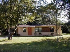 2101 NE 8th St St., Gainesville, FL 32609