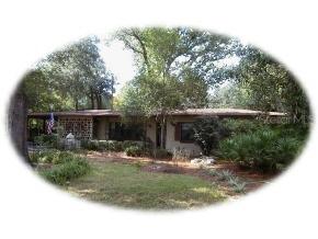 1514 NE 14th Street St., Gainesville, FL 32601