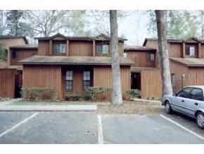 5724 SW 8th Place Pl., Gainesville, FL 32607