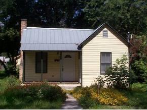 612 NW 3rd Street St., Gainesville, FL 32601