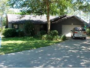 6305 NW 37th Drive, Gainesville, FL 32653