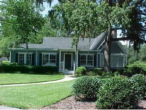 4308 NW 10th Place Pl., Gainesville, FL 32605