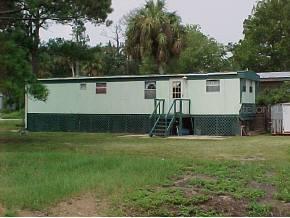SE Carol & Beverly, Suwannee, FL 32692