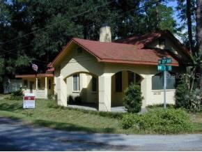 2008 NW 7th Street, Gainesville, FL 32609