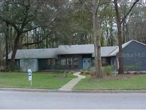 8427 SW 5th Place Pl., Gainesville, FL 32607