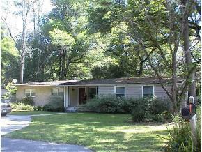 3821 SW 20 St., Gainesville, FL 32608