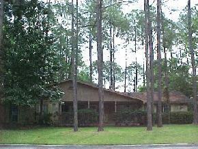 5813 NW 32nd Street St., Gainesville, FL 32653
