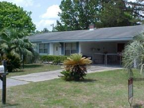 24706 SW 2nd Rd., Newberry, FL 32669